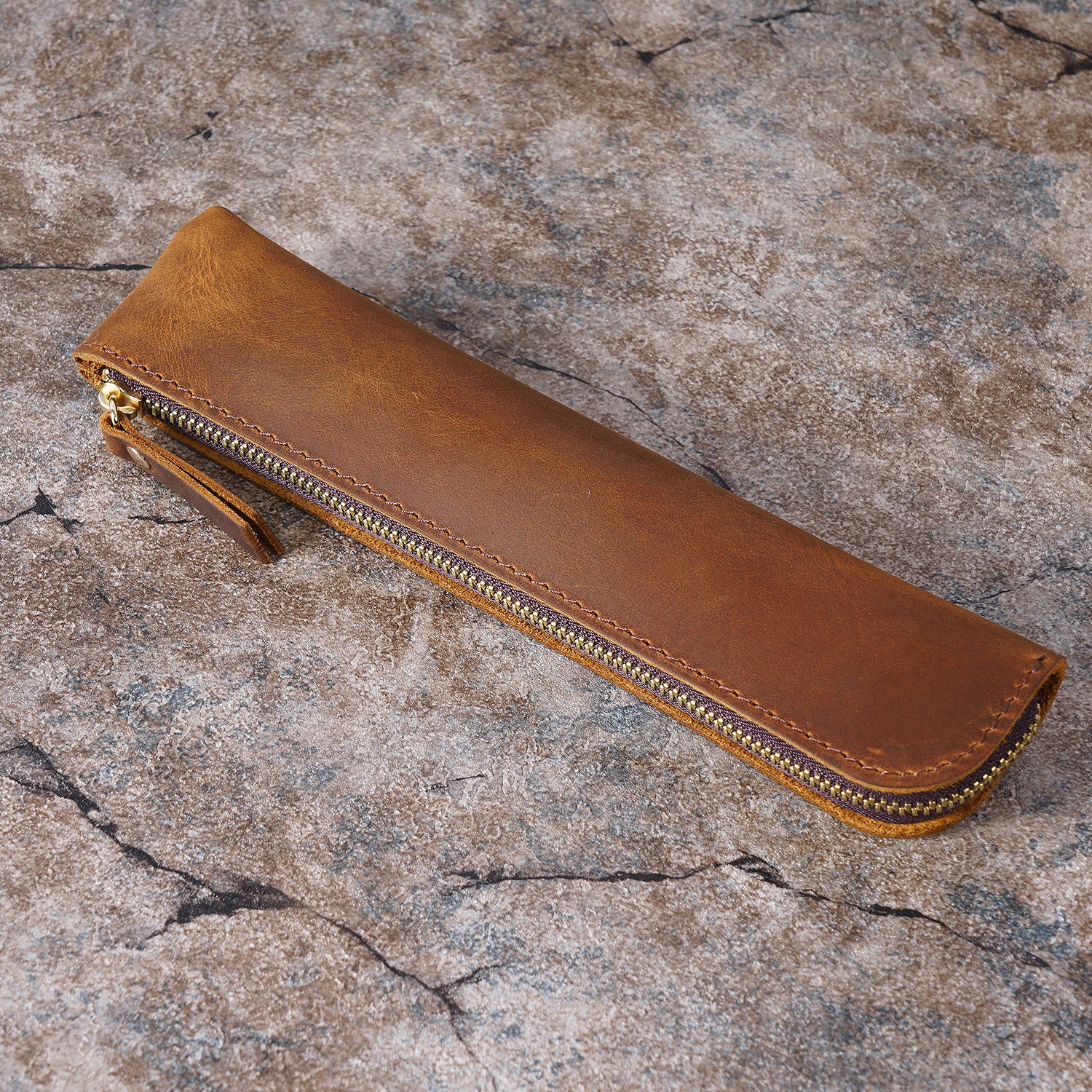 L-14- Vintage Simple Pen Case